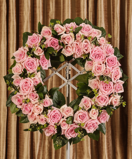 pink roses wreath