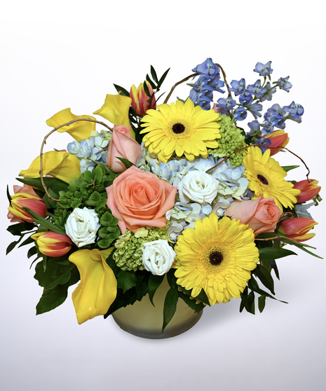 beautiful classic flower arrangement in english garden