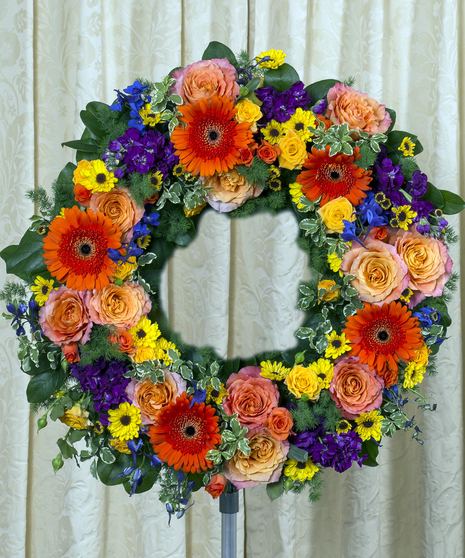 Vivid Beauty Wreath